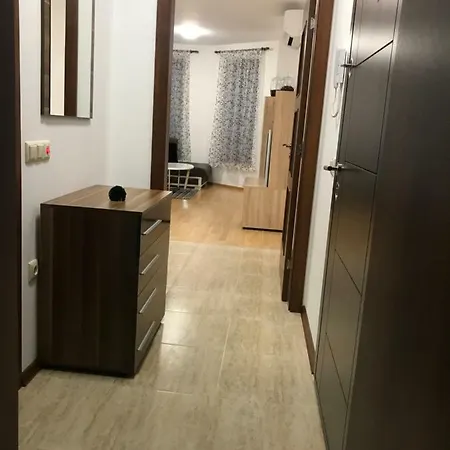 Апартамент Кики Apartman